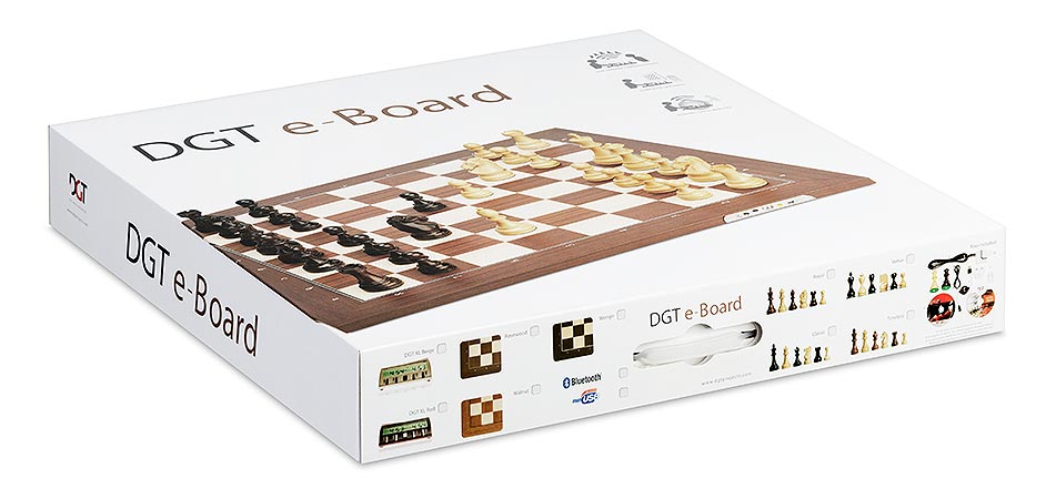 DGT Bluetooth e-Board – elektroniczna szachownica w kolorze orzecha i klonu (tylko szachownica)